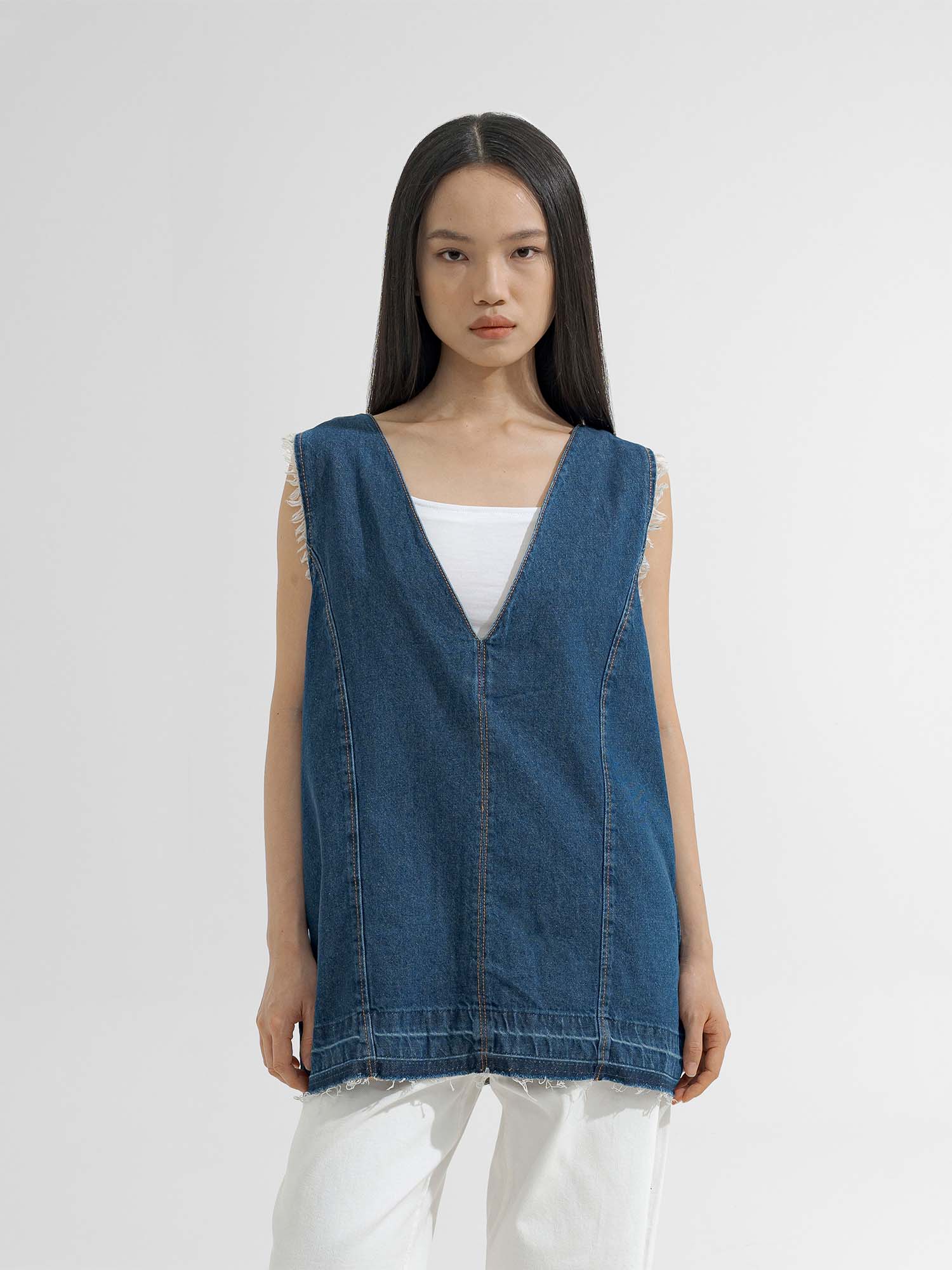 Kagoshima 2-Way V-neck Vest