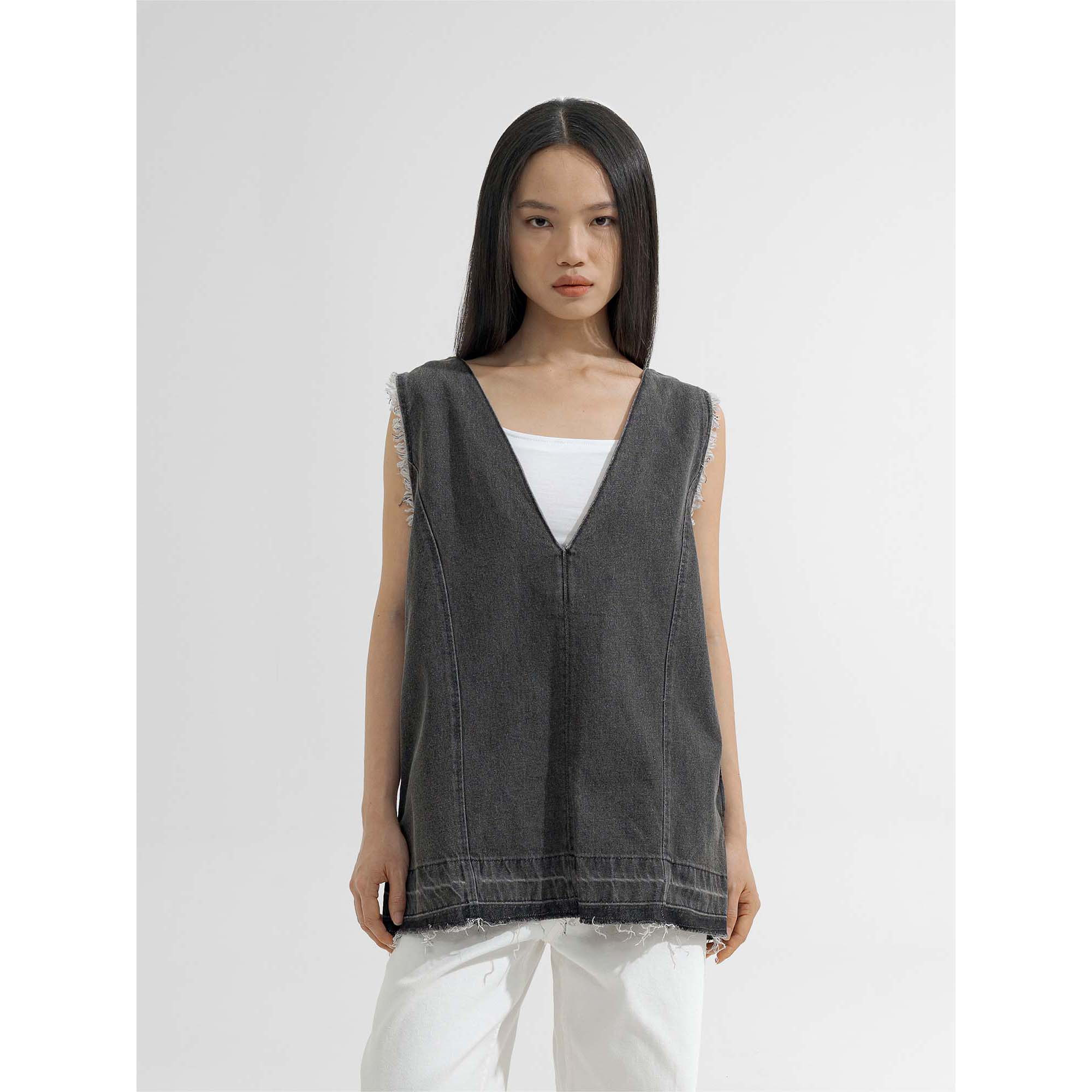 Kagoshima 2-Way V-neck Vest