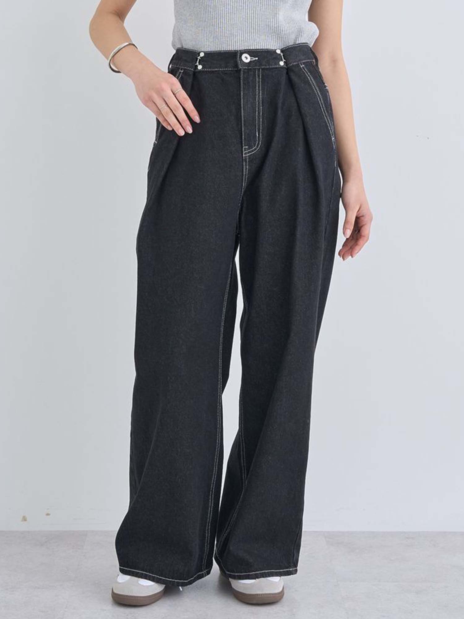 Keiki Tuck Hook Denim Pants