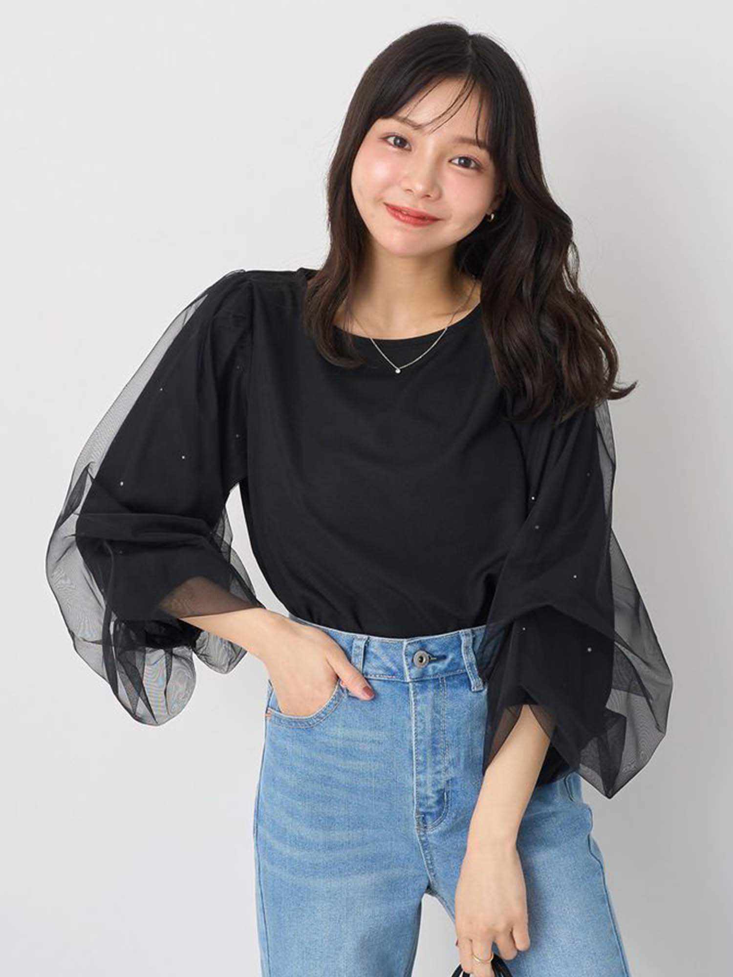 Hiraoka Layered Sleeve Blouse