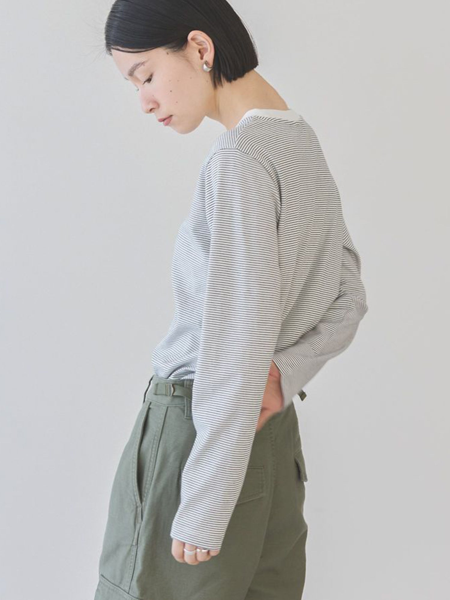 Akabira Crew Neck Pullover