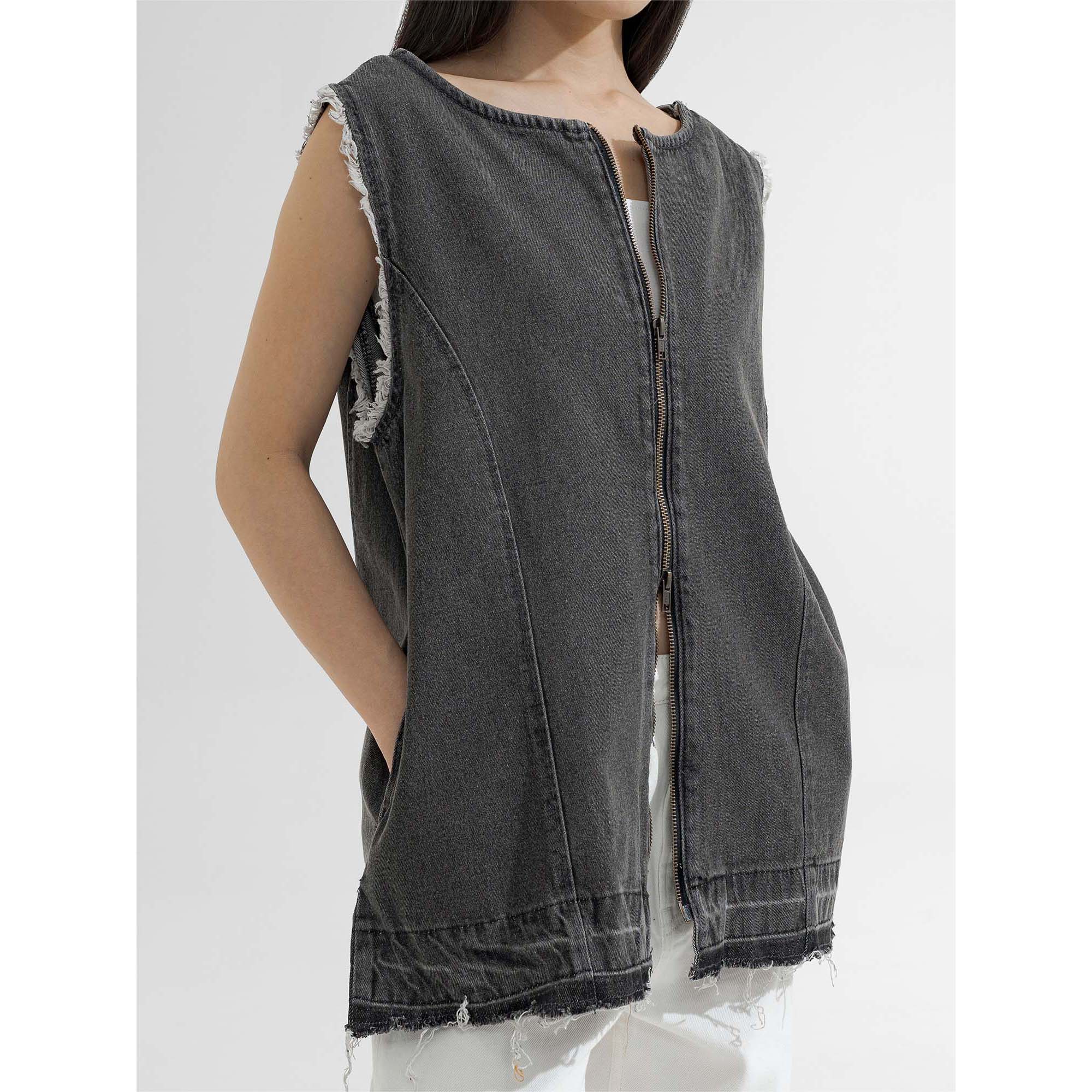 Kagoshima 2-Way V-neck Vest