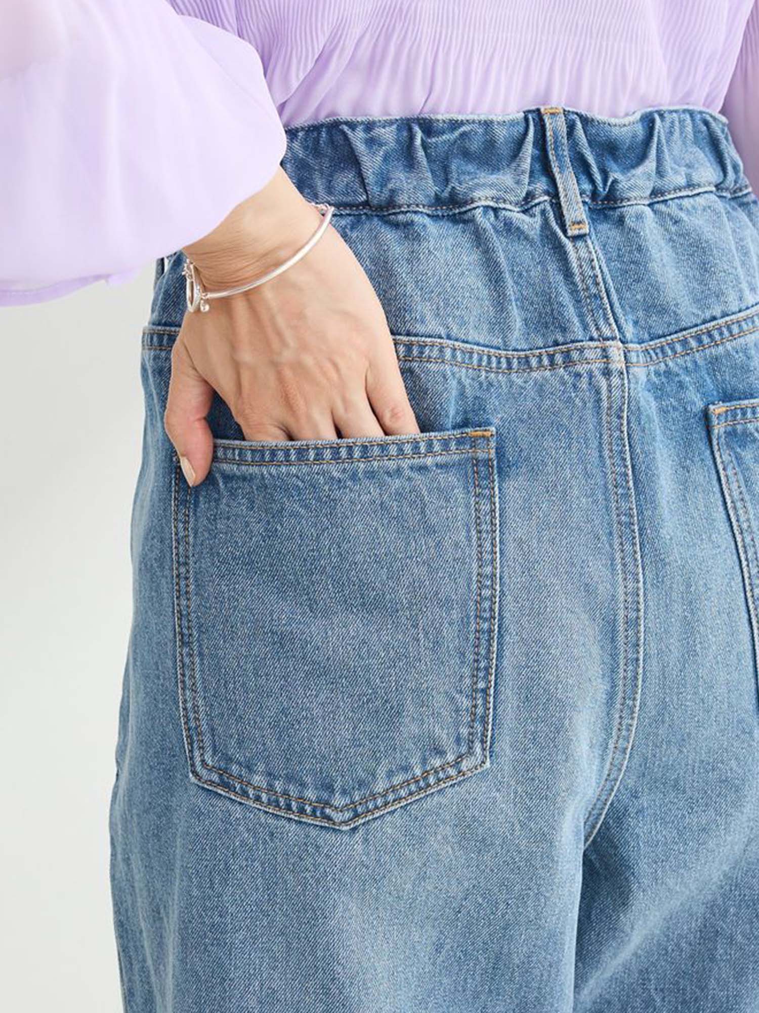 Nankoku Tucked Wide Denim Pants