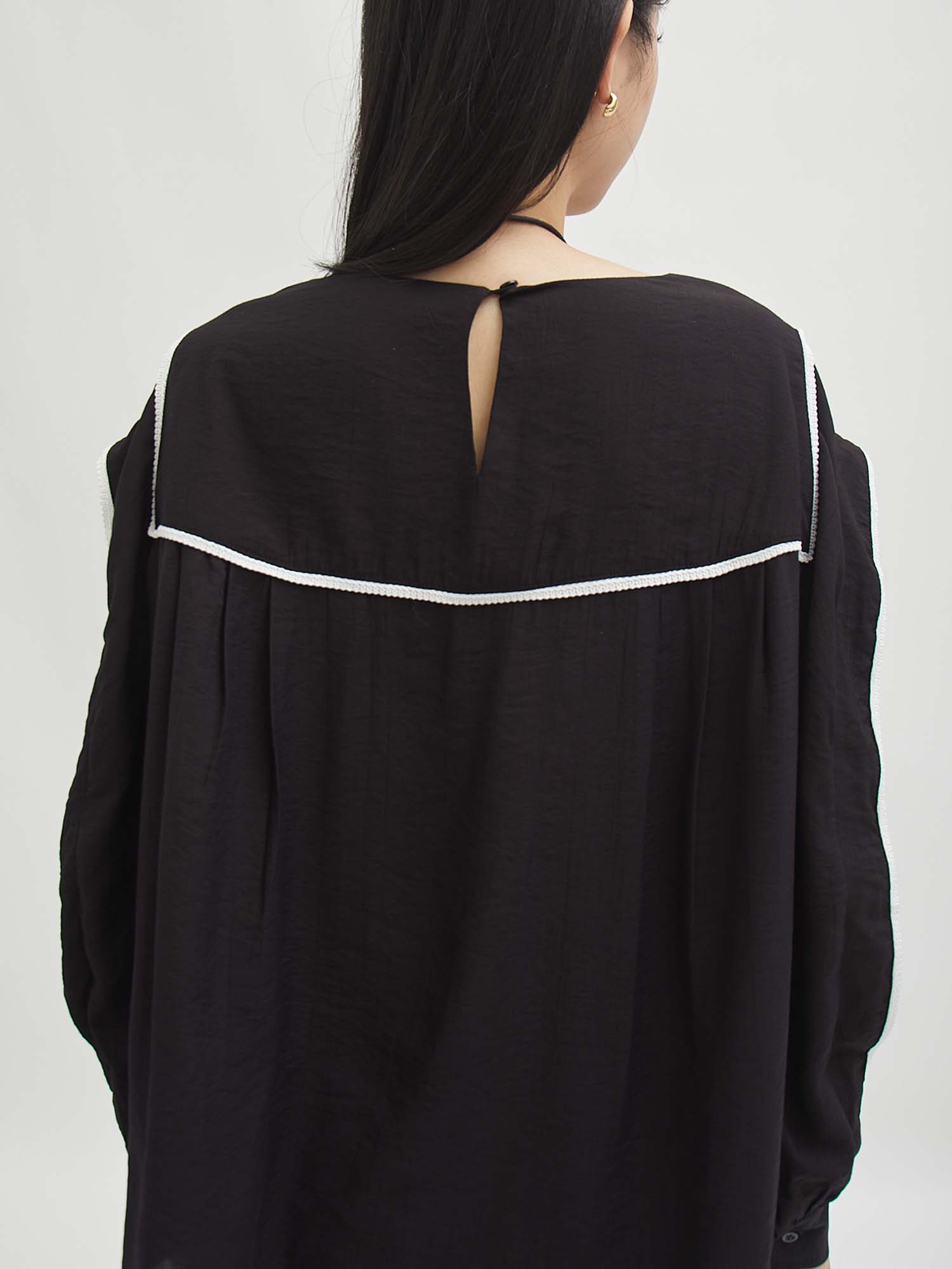 Luna Sailor Collar Blouse