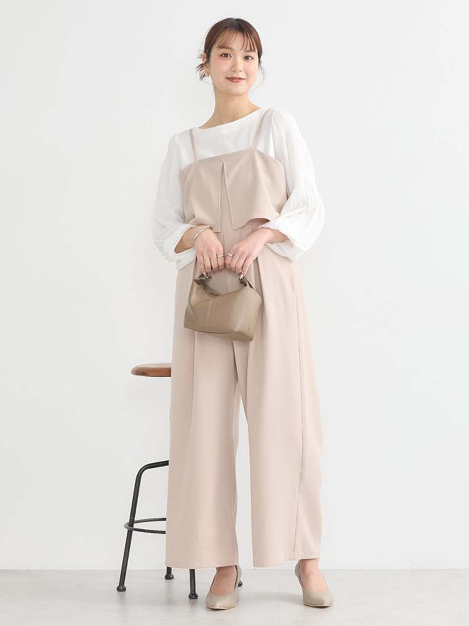 Moji Pleated Sleeve Blouse