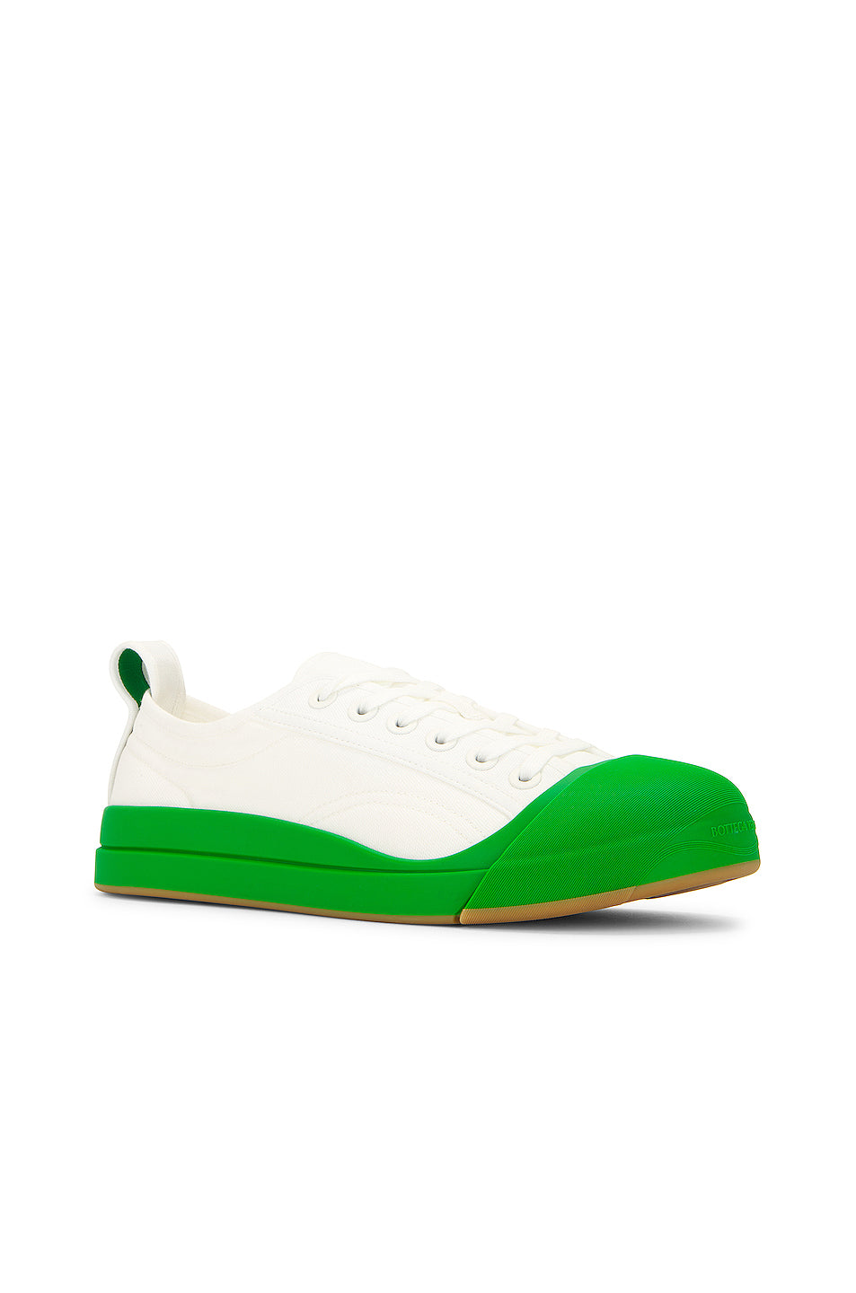 Vulcan Low Top Sneaker