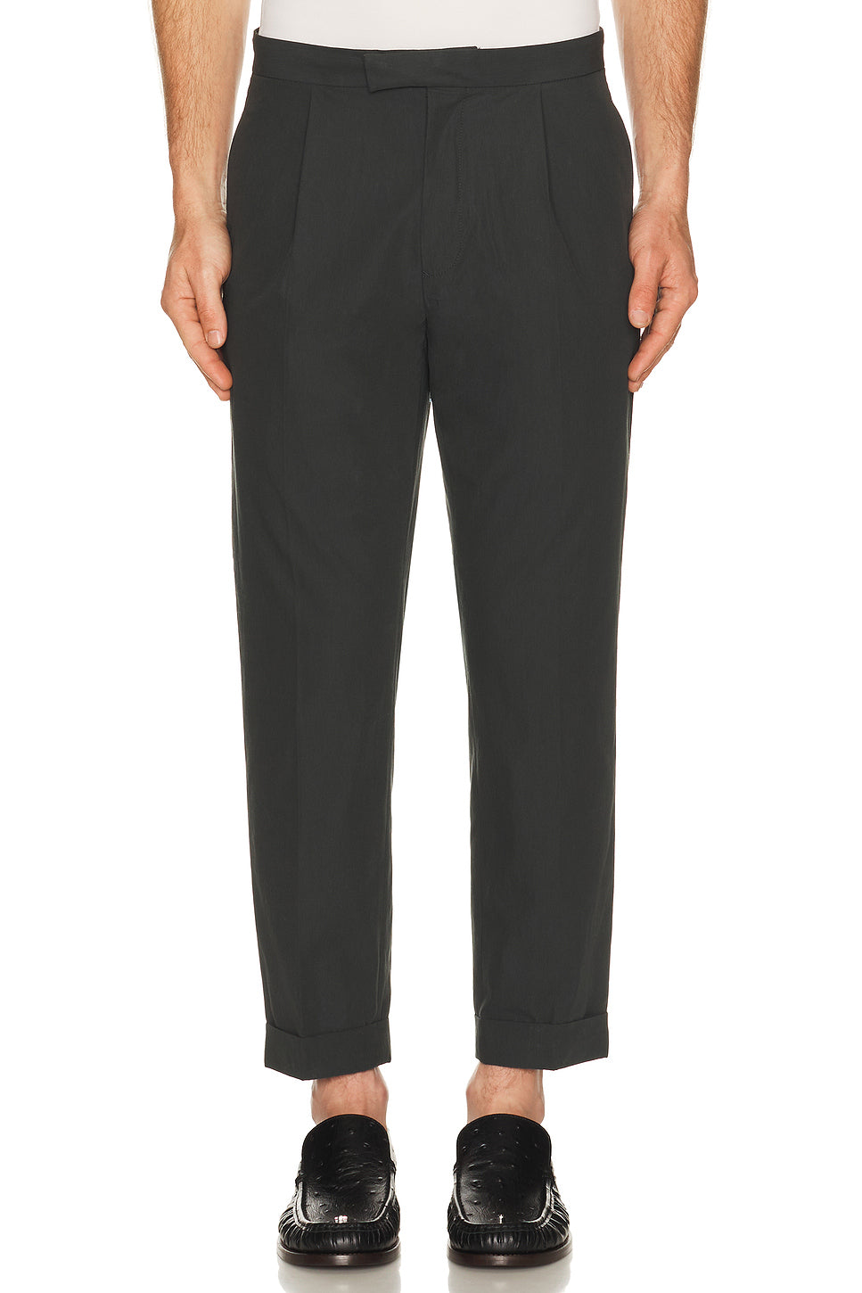 1 Pleat Travel Pants