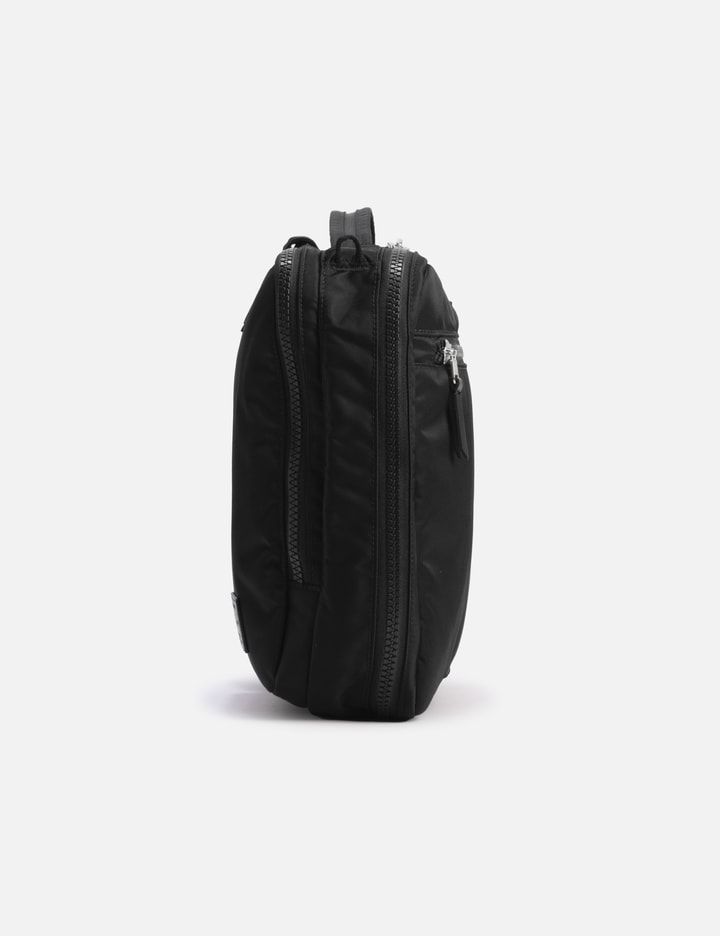 Staple Travel Brief M