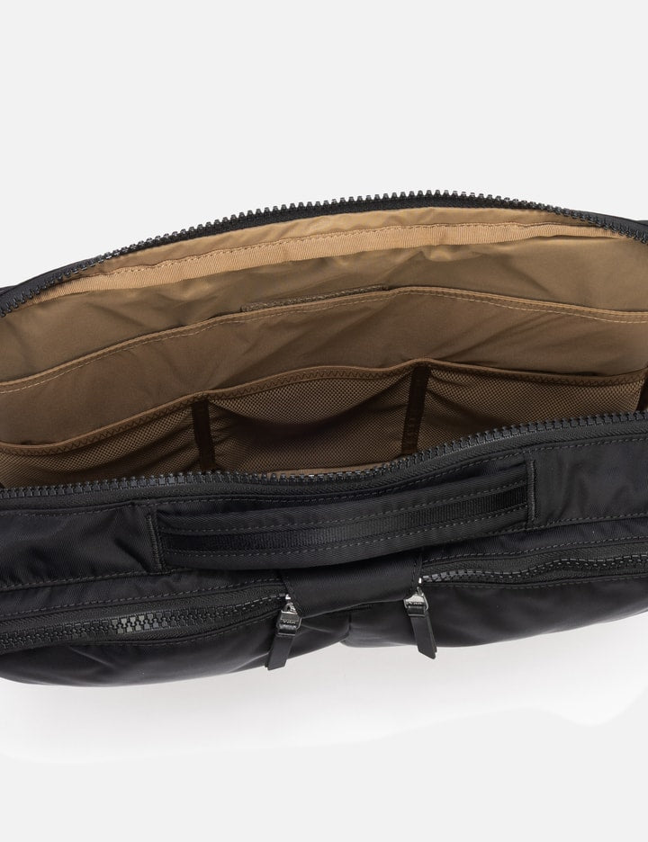 Staple Travel Brief M