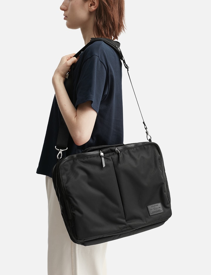Staple Travel Brief M