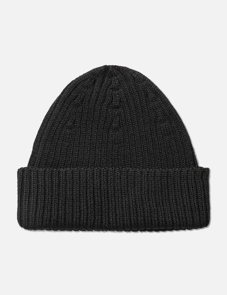 Bold Fox Head Patch Ribbed Beanie