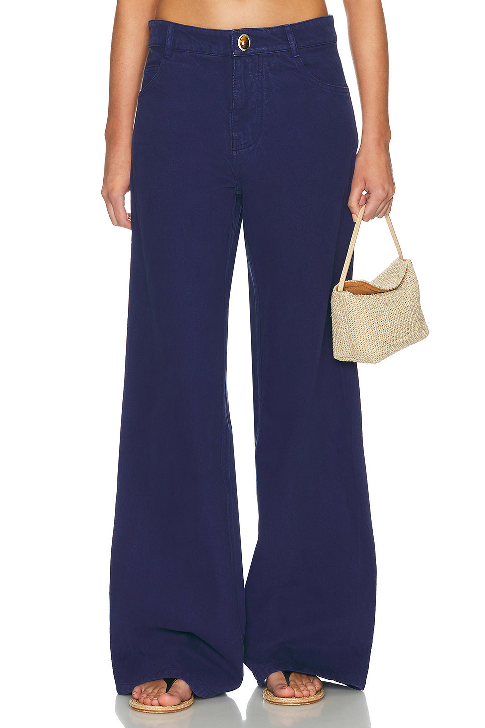 Relaxed Wide Leg