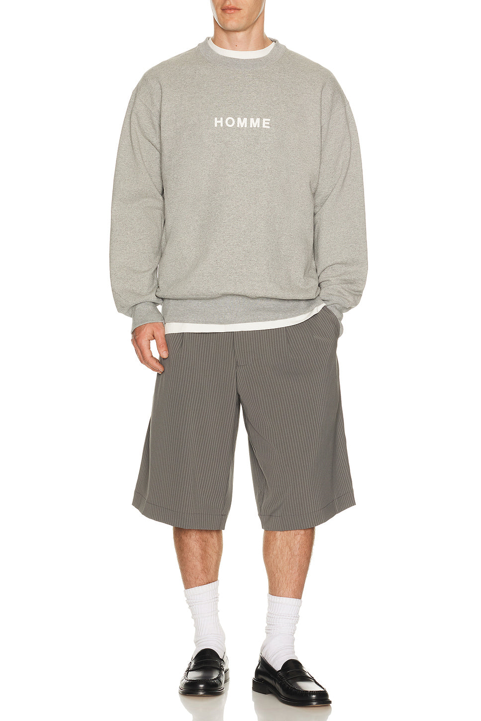 Sweatshirt