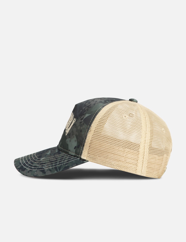 CAMO FLOWER MESH TRUCKER HAT