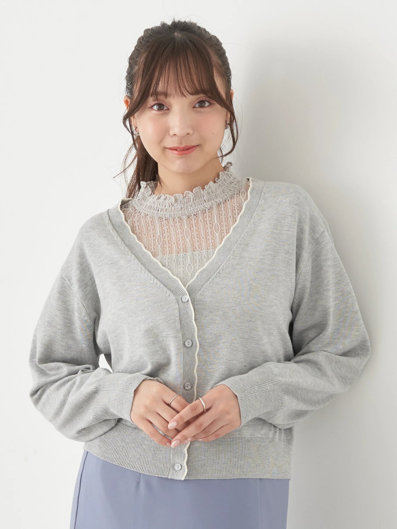 Chibi Scallop Cardigan