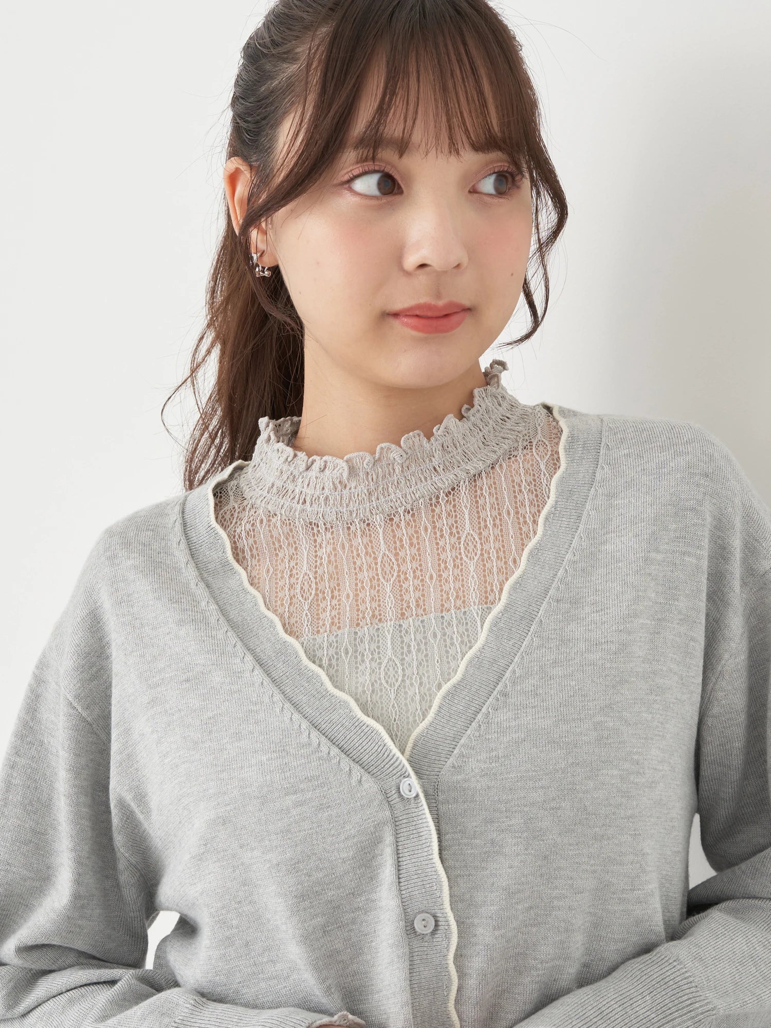 Chibi Scallop Cardigan