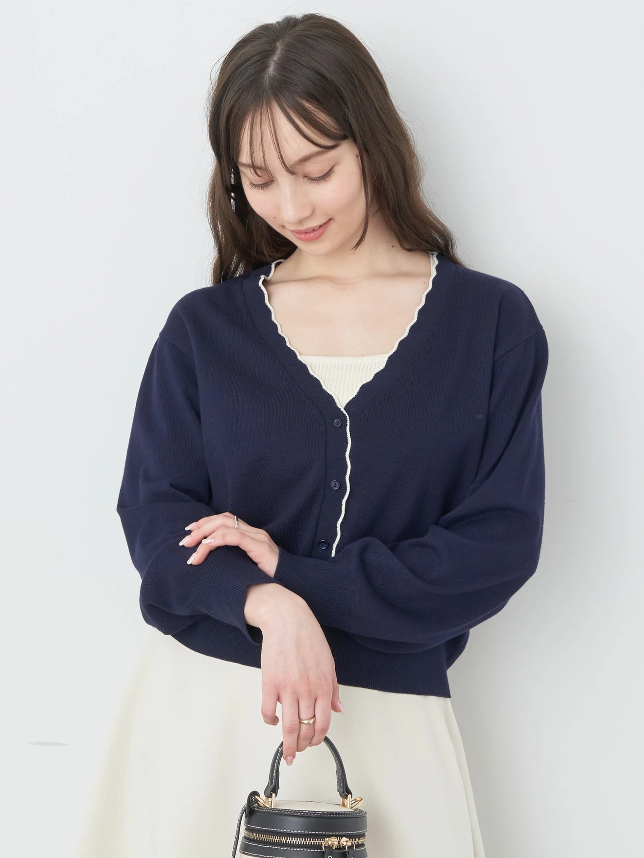 Chibi Scallop Cardigan