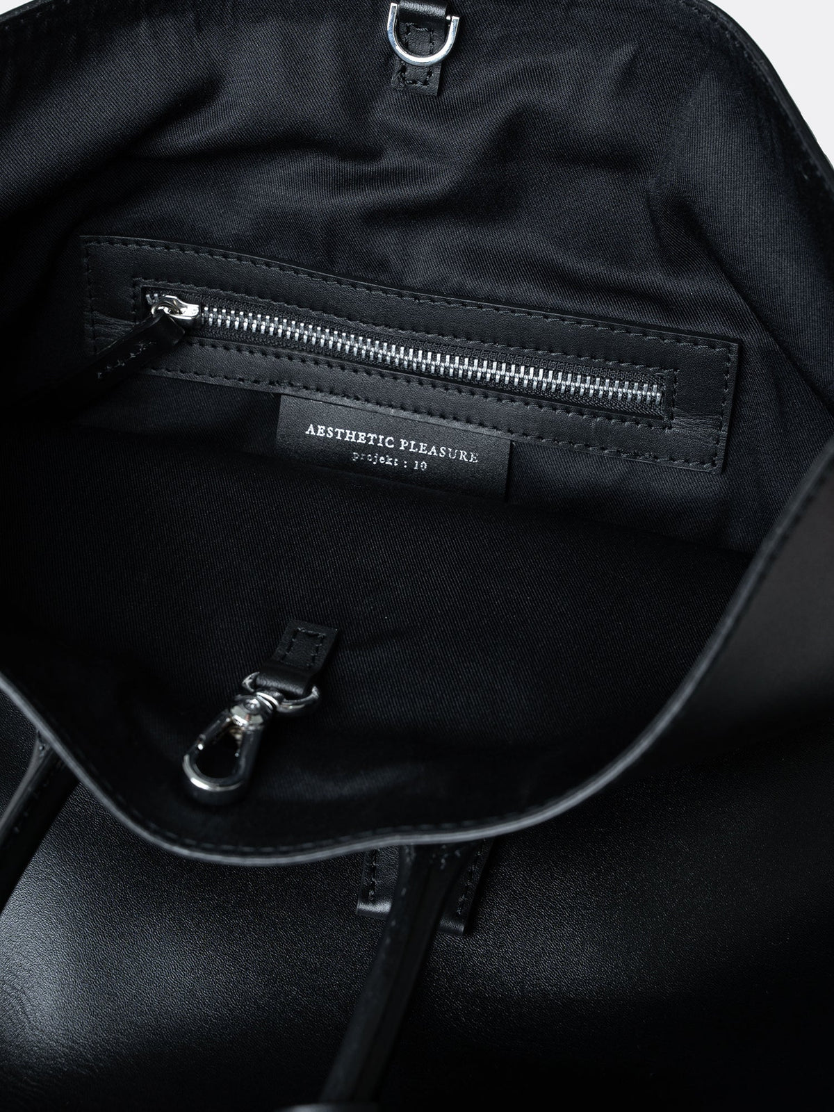 CLOSER BACKPACK