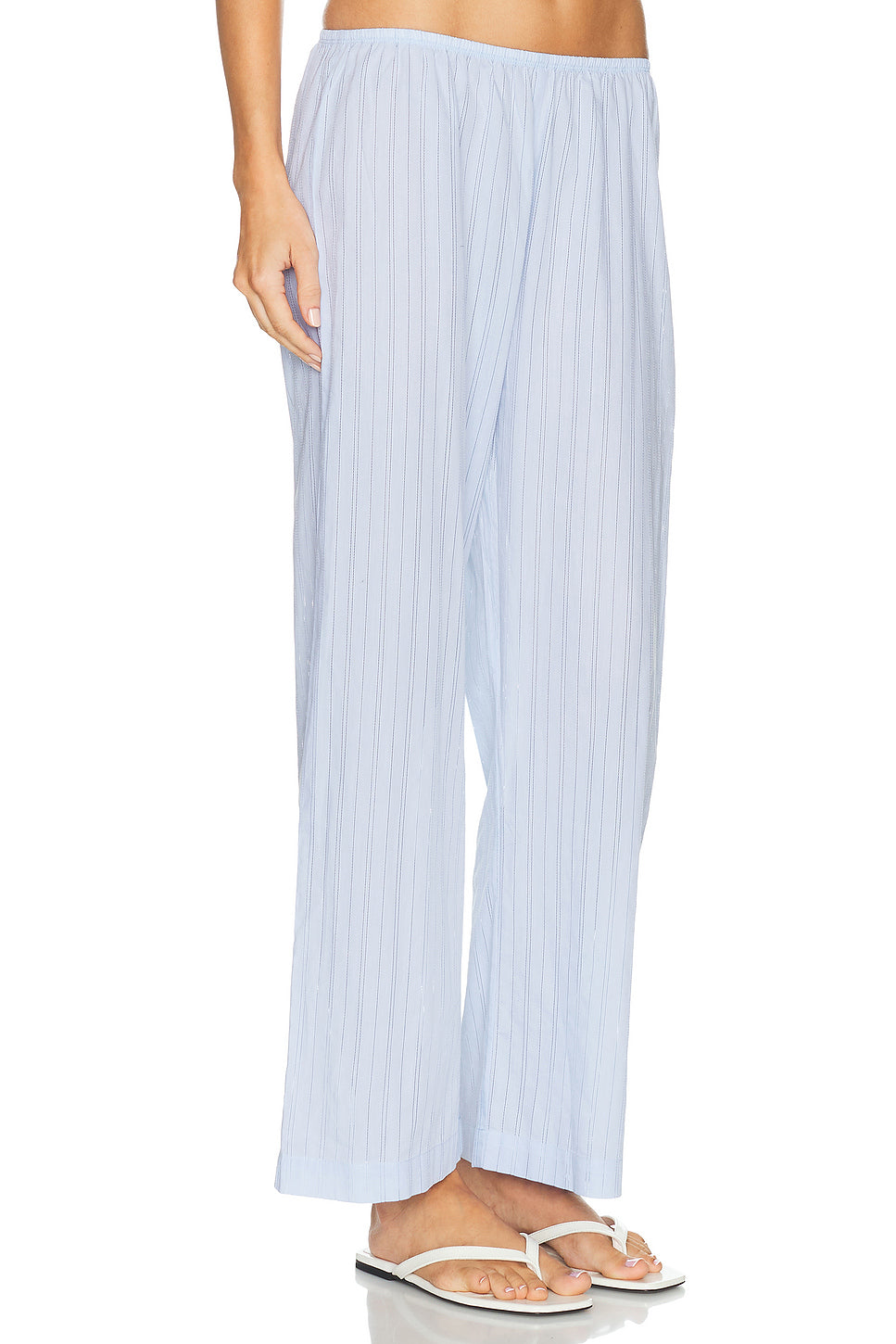 The Eyelet Pop Simple Crop Pant