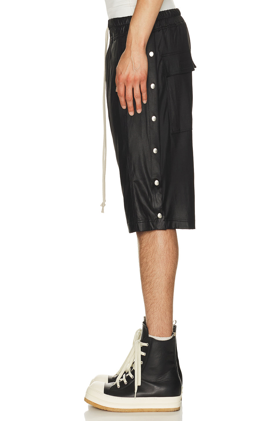 Wide Pusher Shorts
