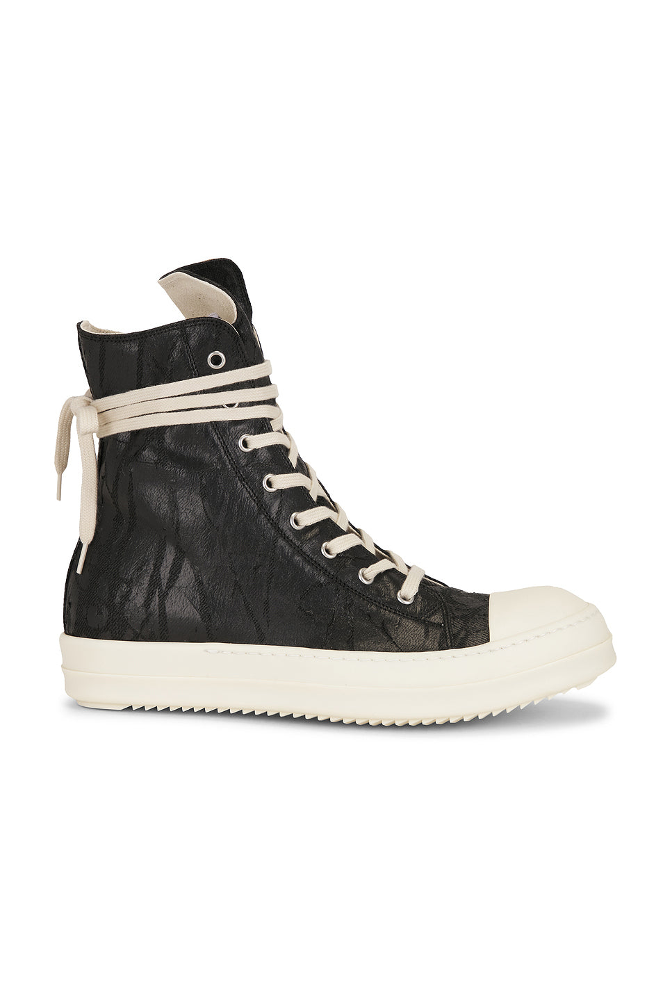 Sneaks