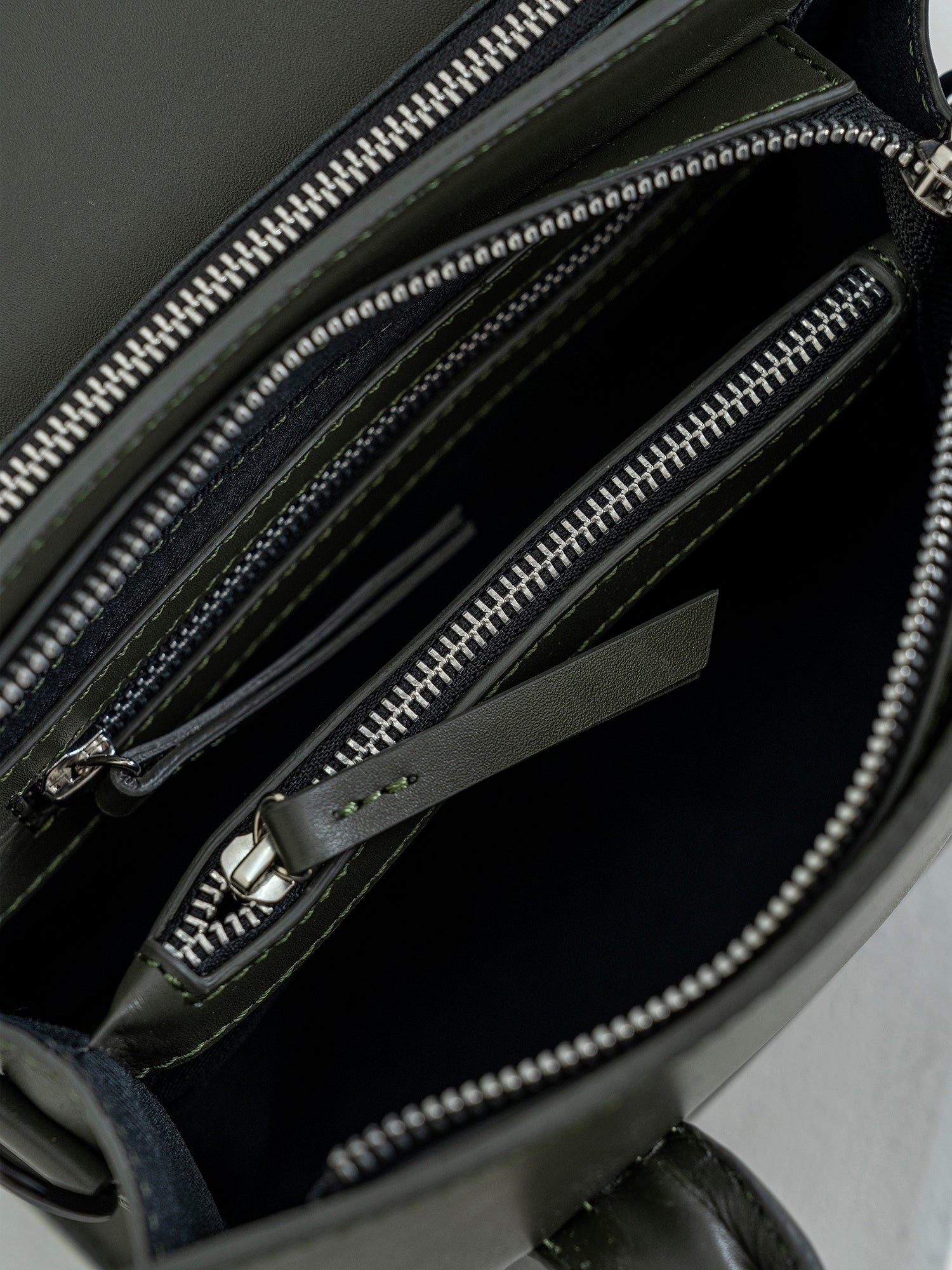 MINI ISOLATION DOUBLE FLAP