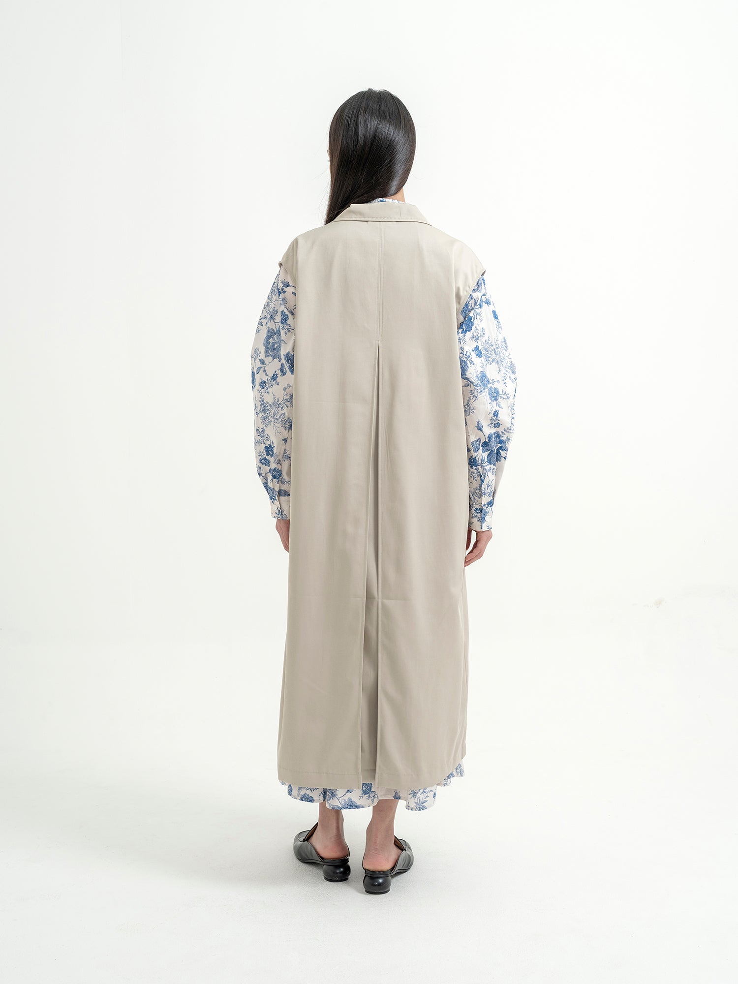 Neida Sleeveless trench Jacket