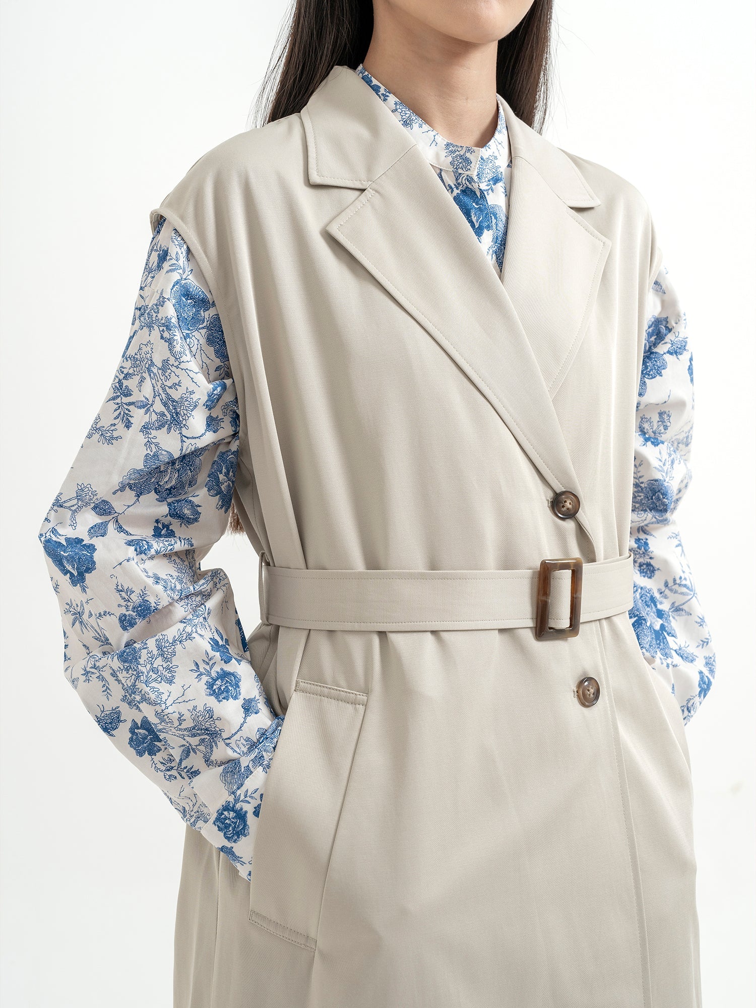 Neida Sleeveless trench Jacket