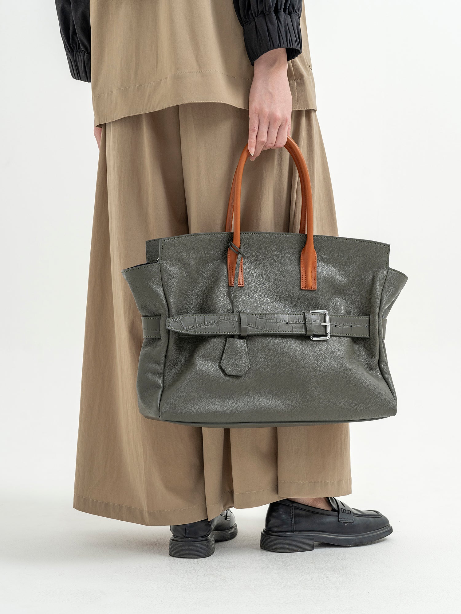 AFFIX BAG