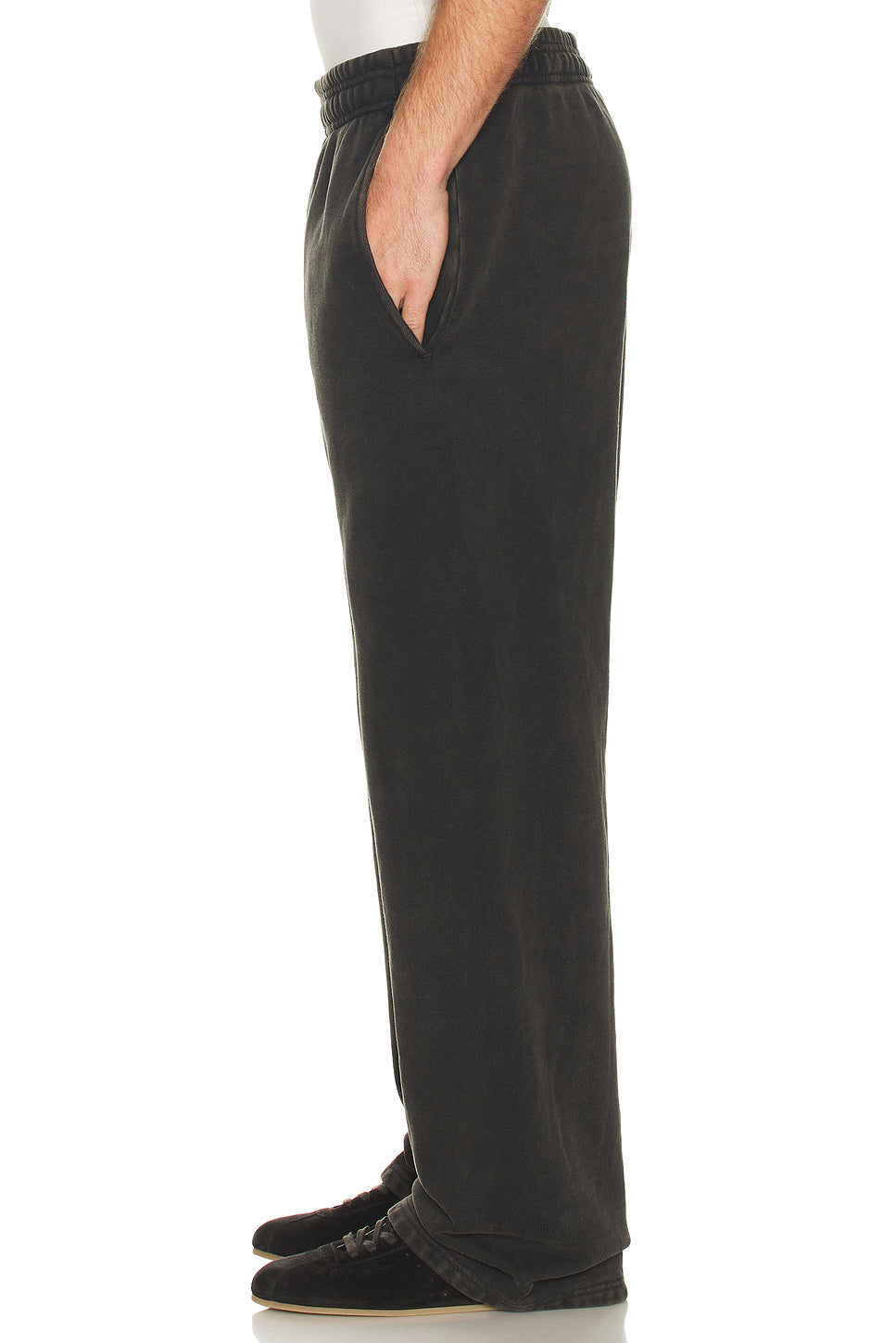 Straight Leg Sweatpant