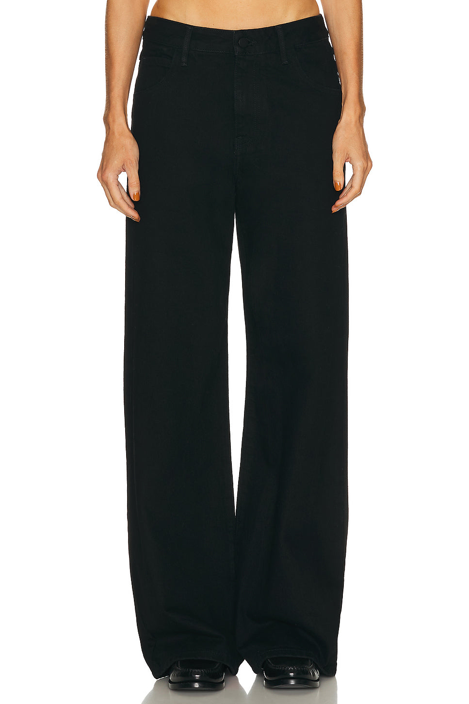 Relaxed Straight Leg