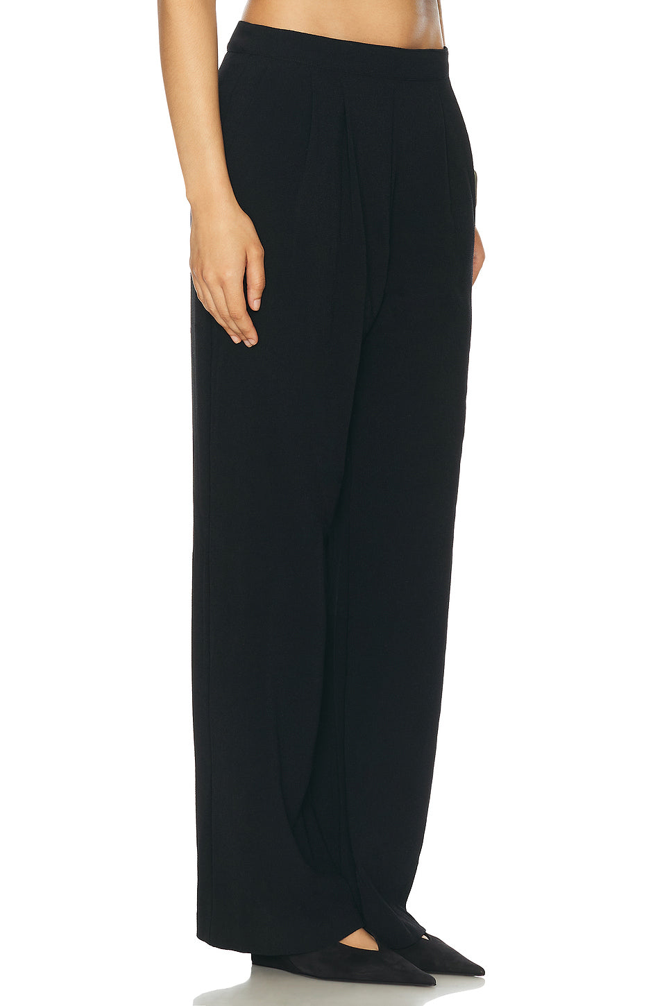 Crepe Pleated Wide Leg Pant