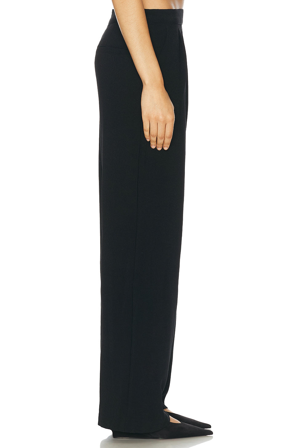 Crepe Pleated Wide Leg Pant