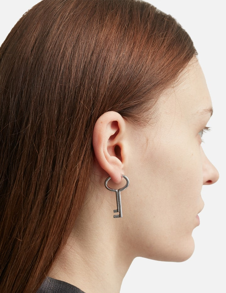 Avgvst X Inès Mélia Key Earring