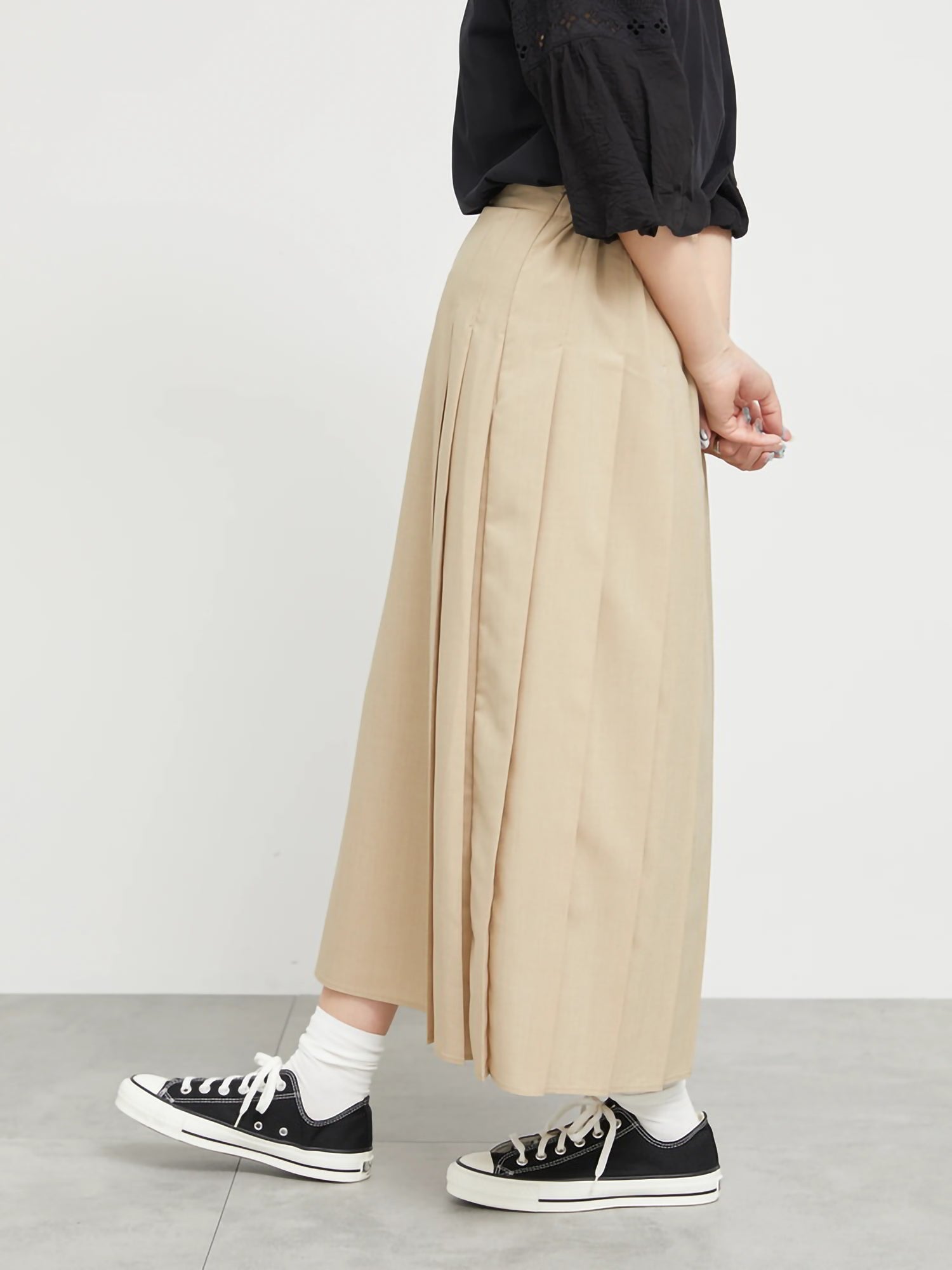 Enmitsu Asymmetrical Skirt