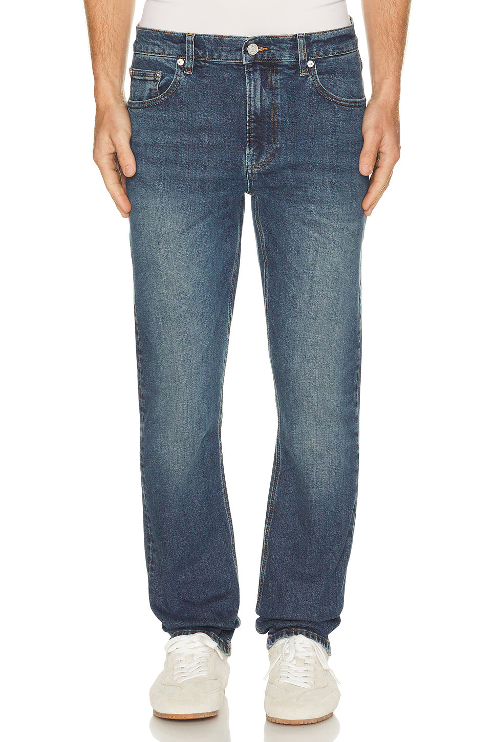 Modern Straight Jean