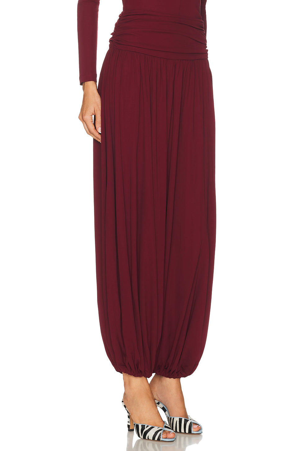 Nora Pant