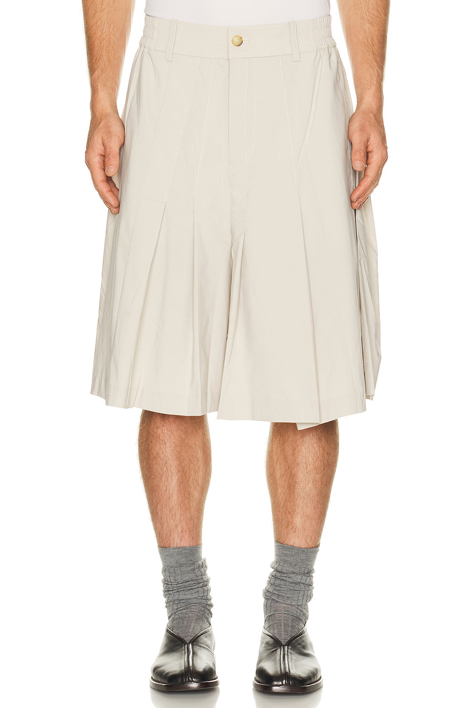 Irregular Pleats Shorts