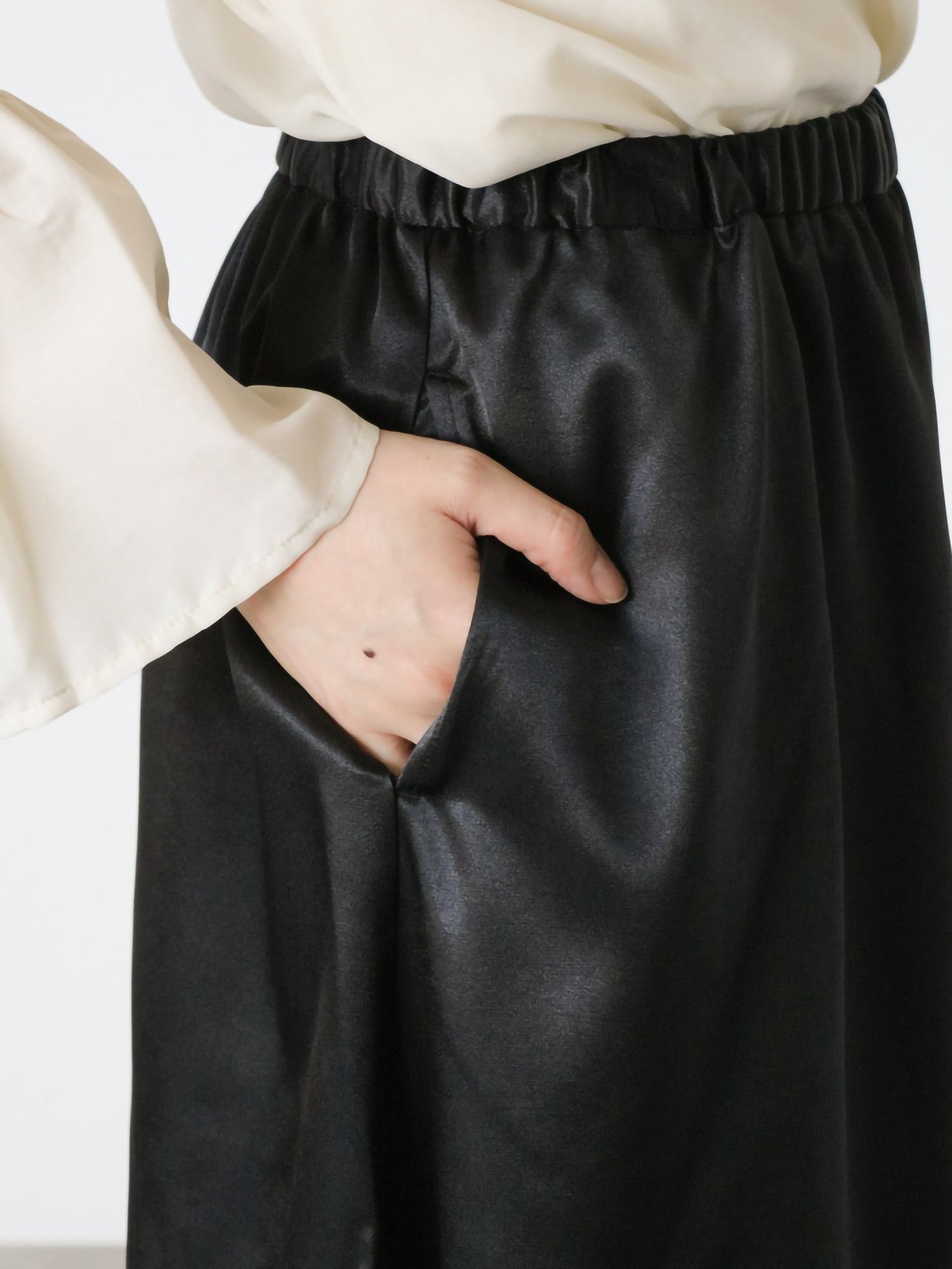 Hideko Satin Flared Skirt