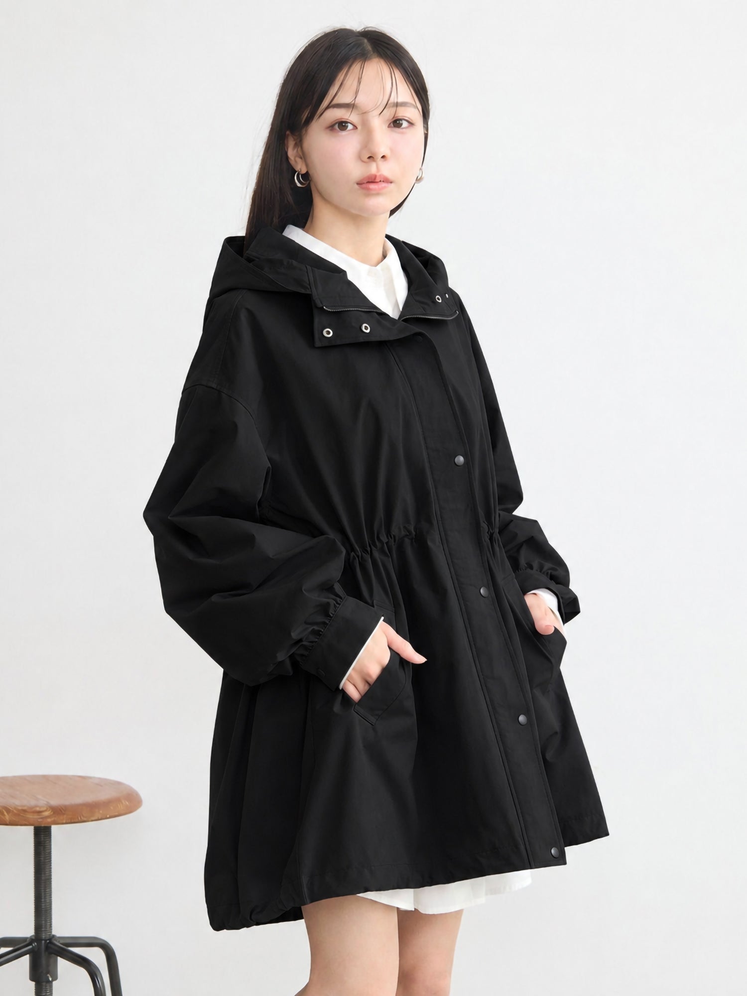 Himo Drawstring Mid-Length Hoodie