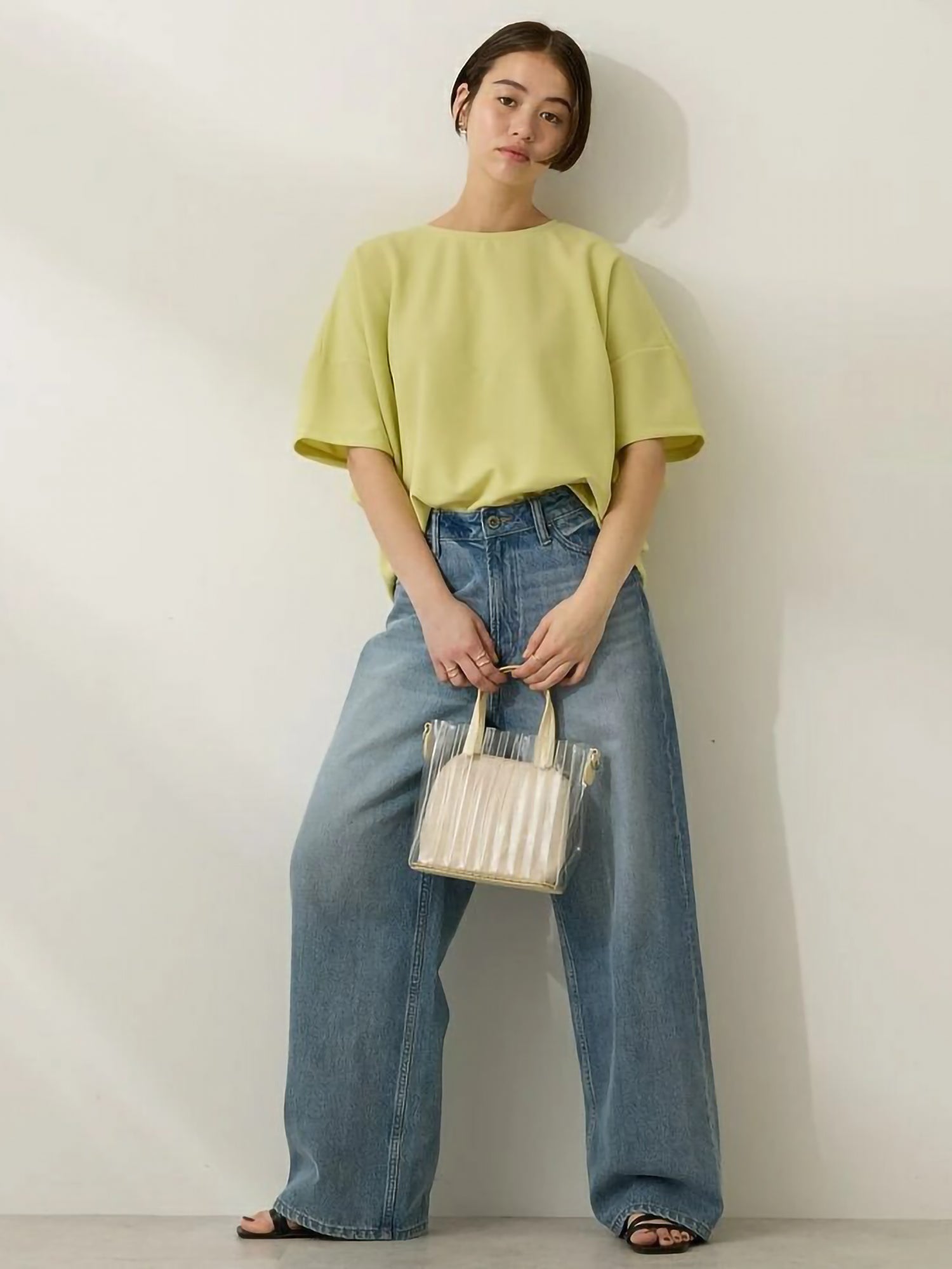 Hitsuji Back-Frill Short-Sleeved Pullover