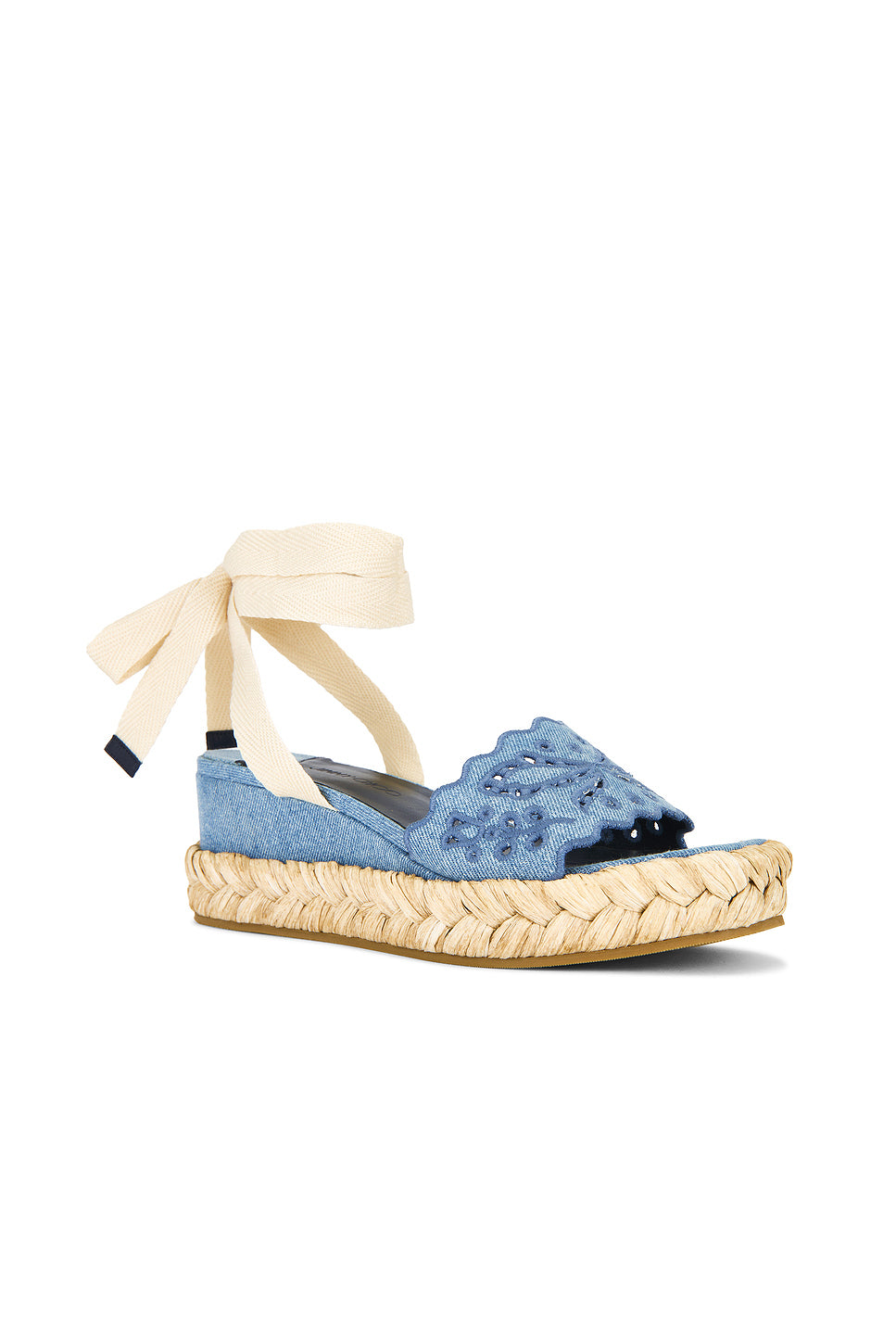 Arlee Wedge