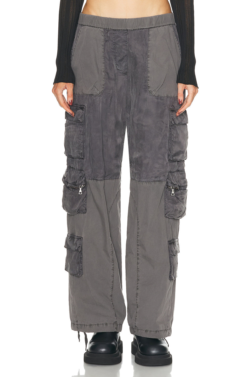 Oversized Parachute Cargo Pant