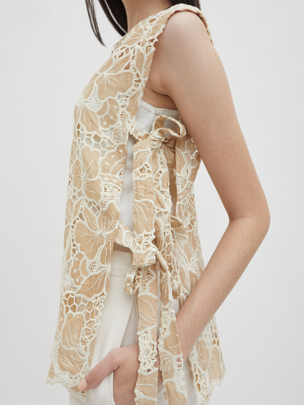 Soraya Knot Vest