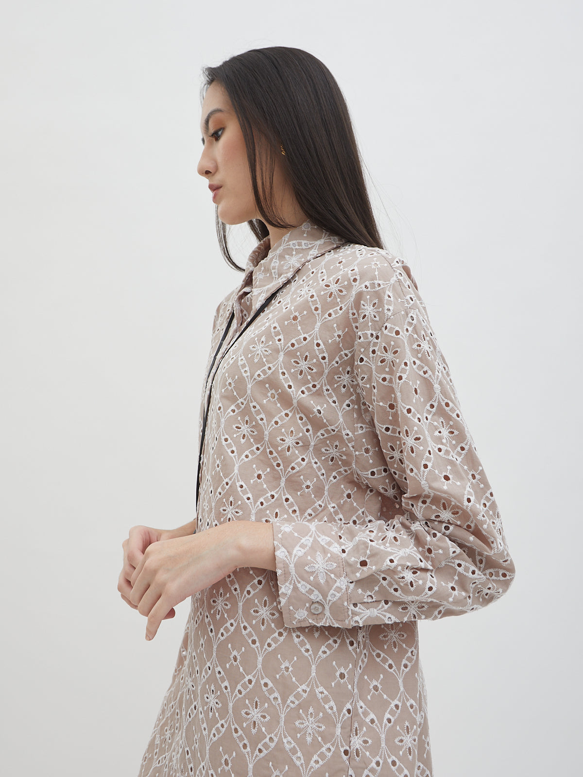 Baila Embroidery Shirt