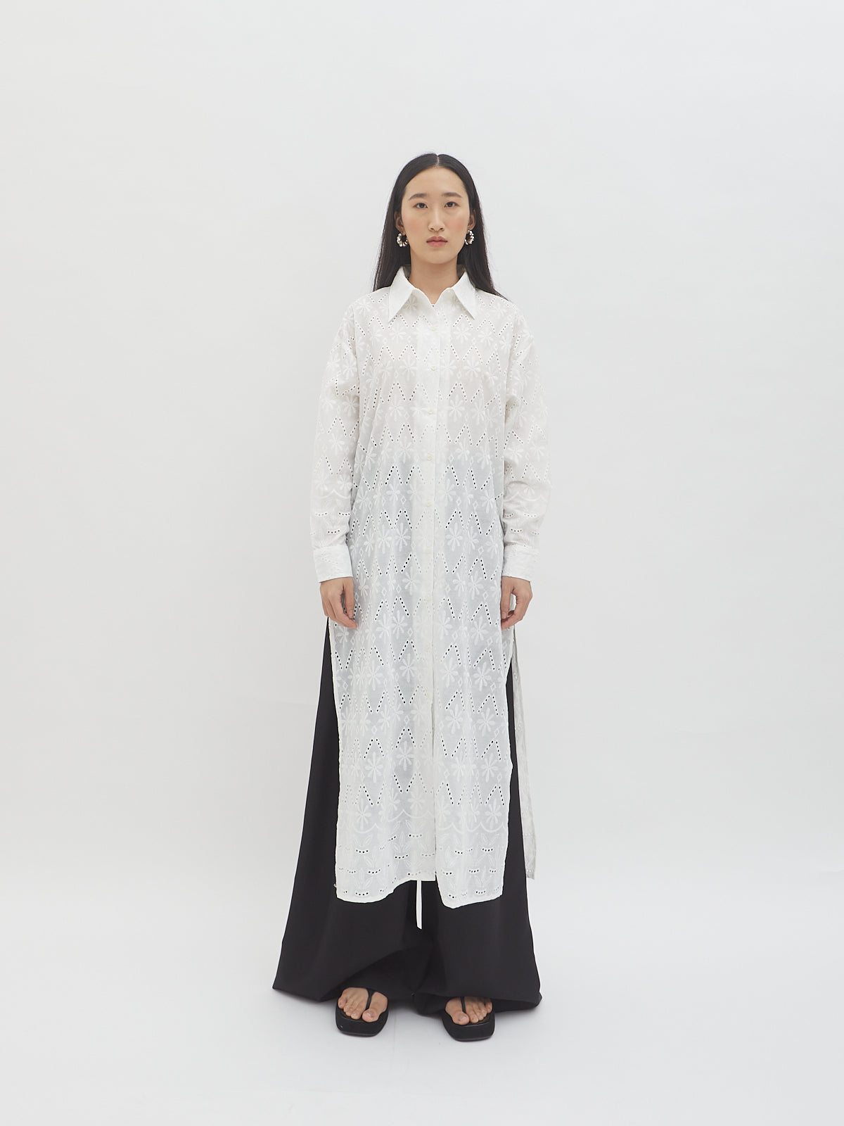 Zakia Embroidery Shirt Dress