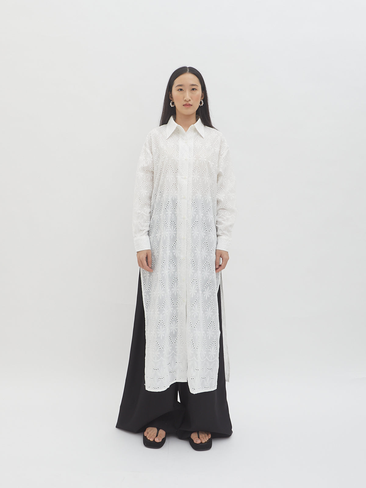 Zakia Embroidery Shirt Dress