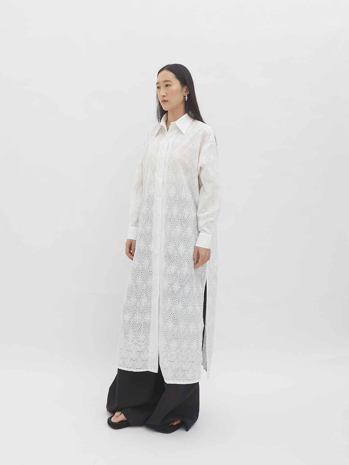 Zakia Embroidery Shirt Dress