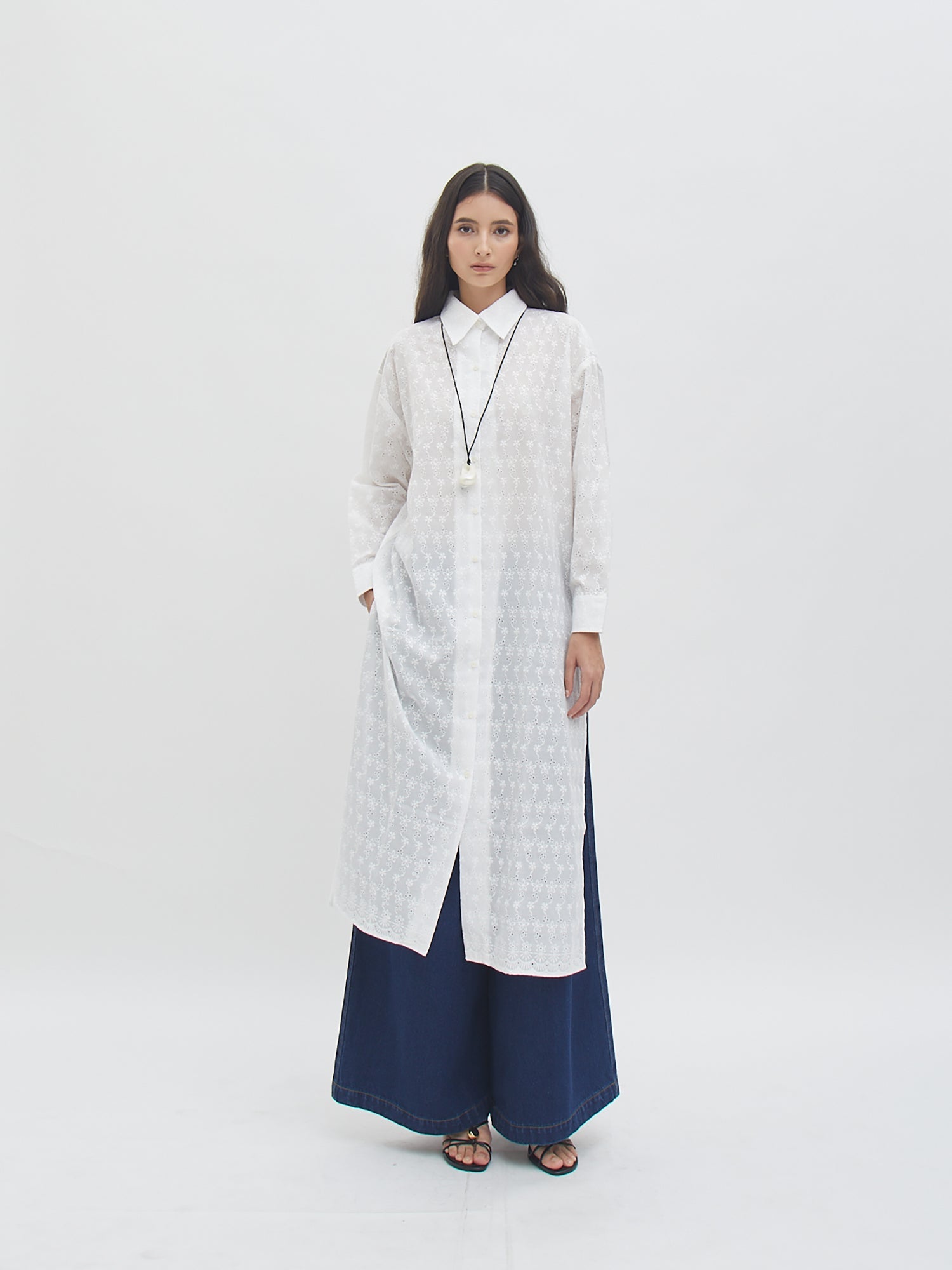 Zakia Embroidery Shirt Dress - White - Velvet at Bobo