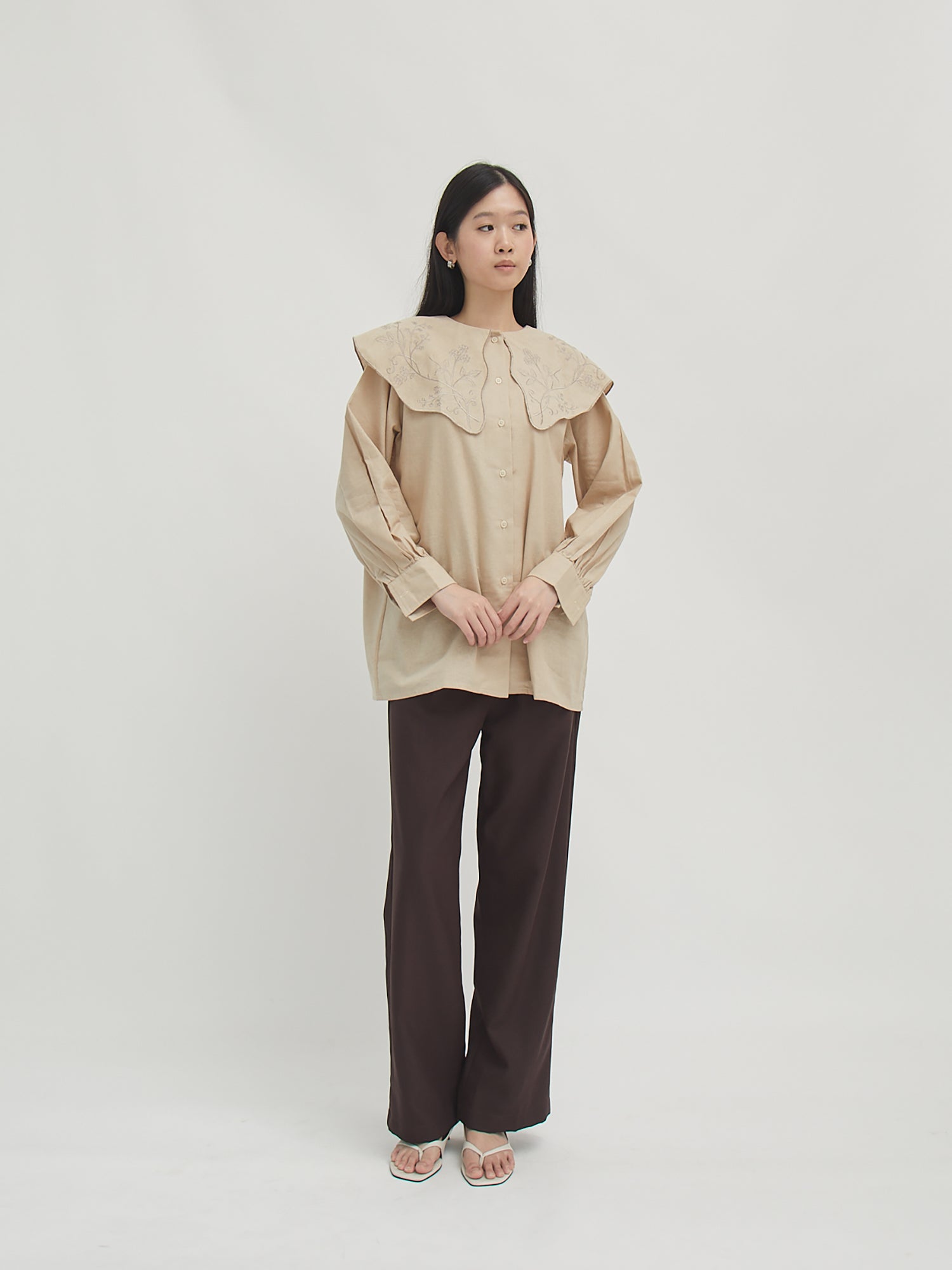 Noura Embroidery Collar Blouse